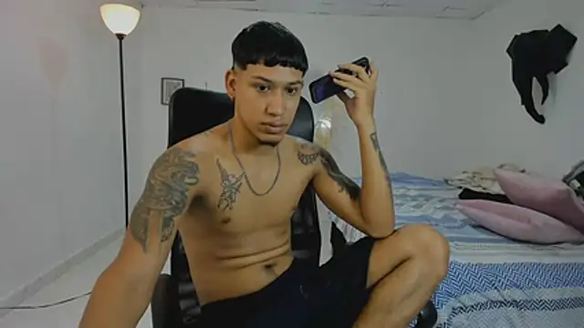 slim master12 online show from 02/25/26, 09:03