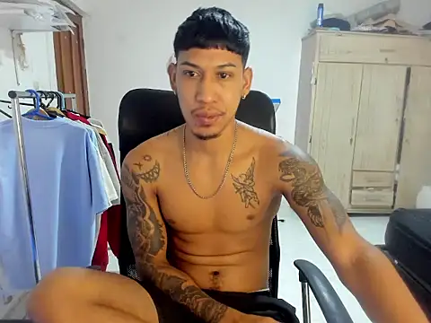 slim master12 online show from 12/21/25, 01:52