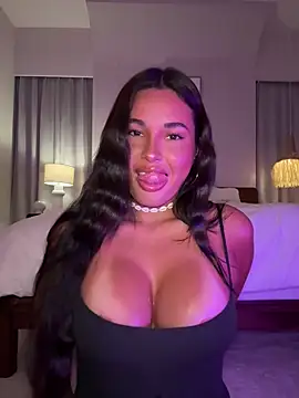 Snapshot of Lizhush_ chatting on 01/06/26, 03:38 Lizhush online show from 01/06/26, 03:38