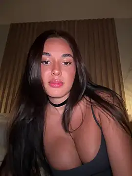 Snapshot of Lizhush_ chatting on 01/12/25, 05:11 Lizhush online show from 01/12/25, 05:11