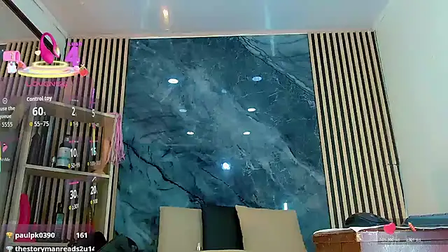 PriscilaRainbow online show from 12/03/25, 07:35