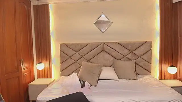 Raquel jones online show from 02/27/26, 12:16