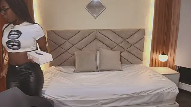 Raquel jones online show from 02/25/26, 12:27