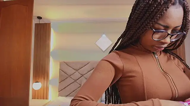 Raquel jones online show from 02/08/26, 11:52