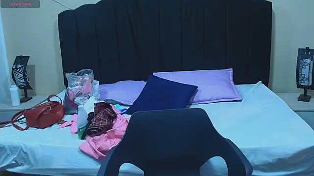 Raquel jones online show from 11/23/25, 11:31