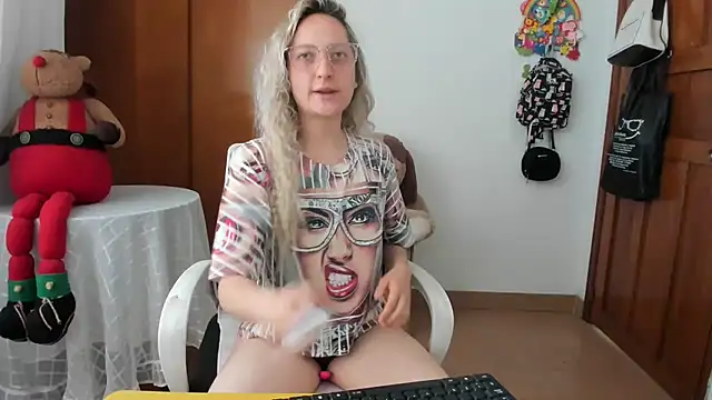Adele johnsonn1 online show from 05/29/26, 03:51
