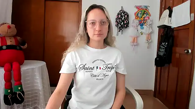 Adele johnsonn1 online show from 02/25/26, 04:18