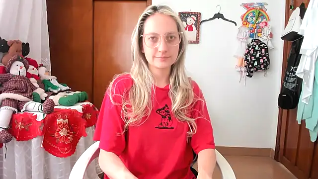 Snapshot of Adele_johnsonn1 chatting on 12/01/25, 03:57 Adele johnsonn1 online show from 12/01/25, 03:57