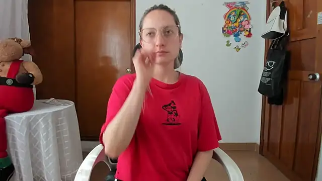 Snapshot of Adele_johnsonn1 chatting on 06/10/26, 07:48 Adele johnsonn1 online show from 06/10/26, 07:48