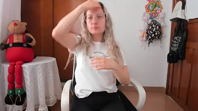 Adele johnsonn1 online show from 03/13/26, 03:39