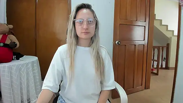 Snapshot of Adele_johnsonn1 chatting on 07/09/26, 05:45 Adele johnsonn1 online show from 07/09/26, 05:45