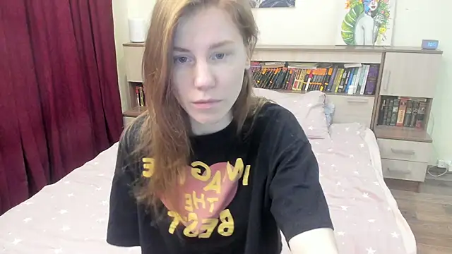 Snapshot of LianaMiller88 chatting on 09/13/25, 08:09 LianaMiller88 online show from 09/13/25, 08:09