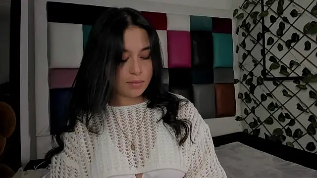 MelodySweett online show from 01/18/26, 03:32