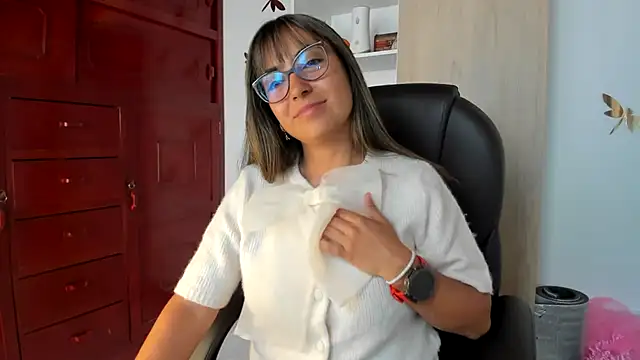 Snapshot of Isabellaa22_1 chatting on 01/07/26, 06:02 Isabellaa22 1 online show from 01/07/26, 06:02