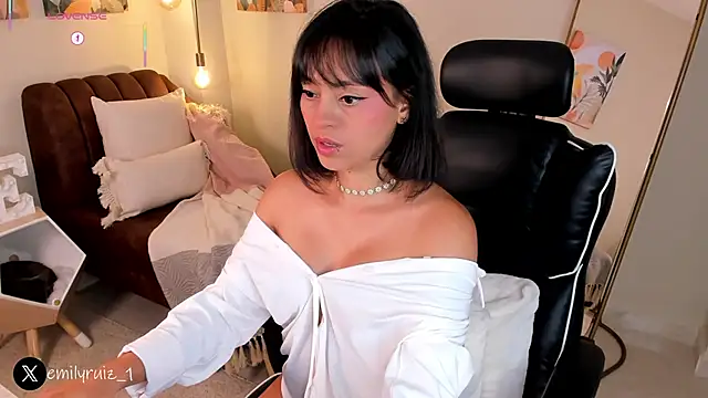 emilyruiz1 online show from 03/25/26, 03:22