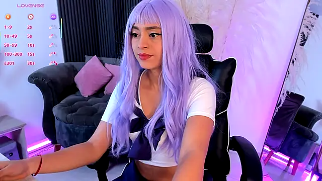 emilyruiz1 online show from 10/25/25, 11:53