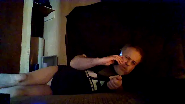 Nightshade7712 online show from 10/24/25, 03:33