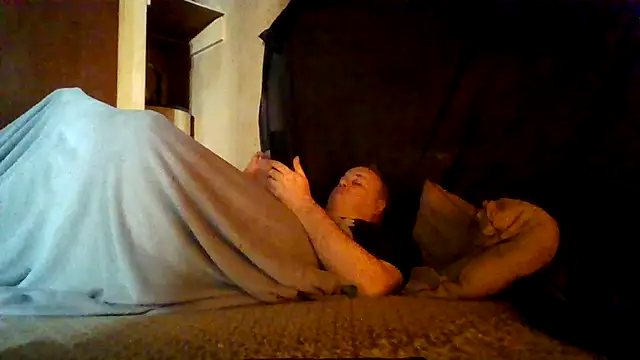 Nightshade7712 online show from 12/05/25, 07:23