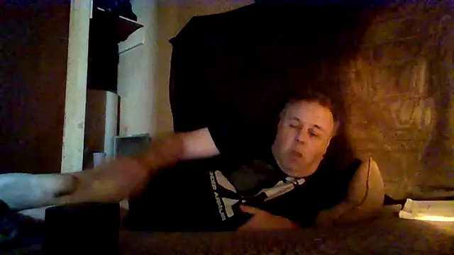 Nightshade7712 online show from 10/27/25, 05:03