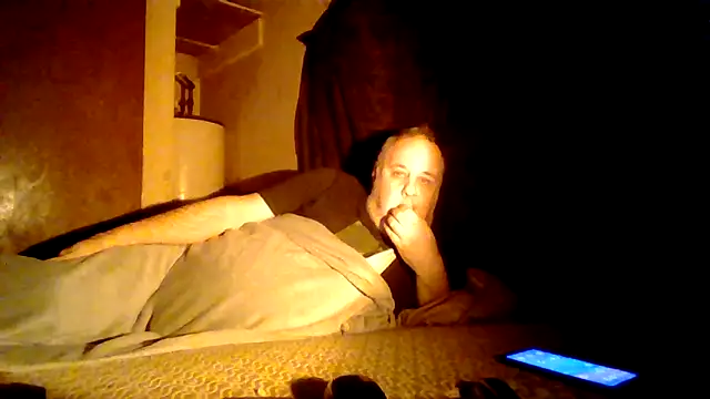 Nightshade7712 online show from 11/19/25, 08:53