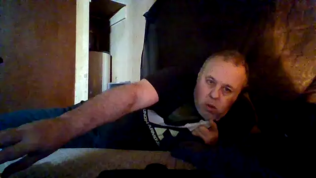 Nightshade7712 online show from 12/14/25, 08:14