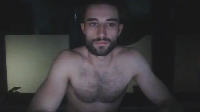 Snapshot of Vekie_007 chatting on 07/24/26, 11:23 Vekie 007 online show from 07/24/26, 11:23