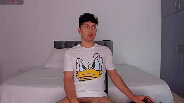 Valerio James7 online show from 03/05/25, 04:13