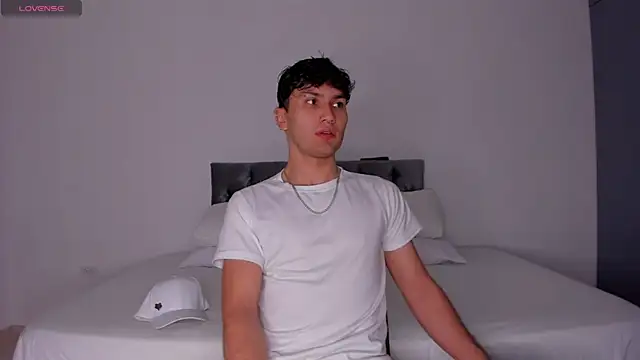 Valerio James7 online show from 03/11/25, 11:58