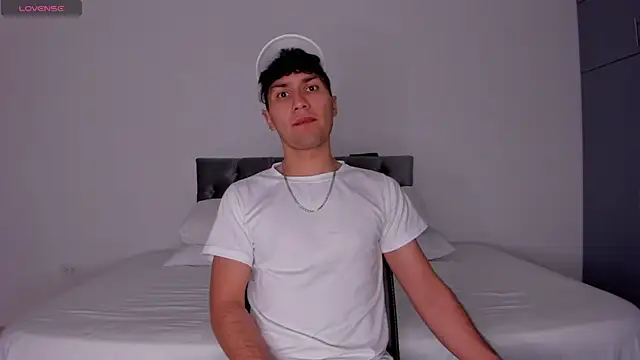 Valerio James7 online show from 03/12/25, 03:46