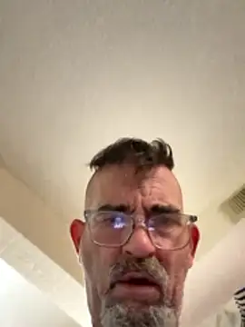 JakTRipr online show from 02/22/26, 07:59