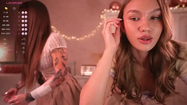 Shadowladyy online show from 12/17/25, 02:33