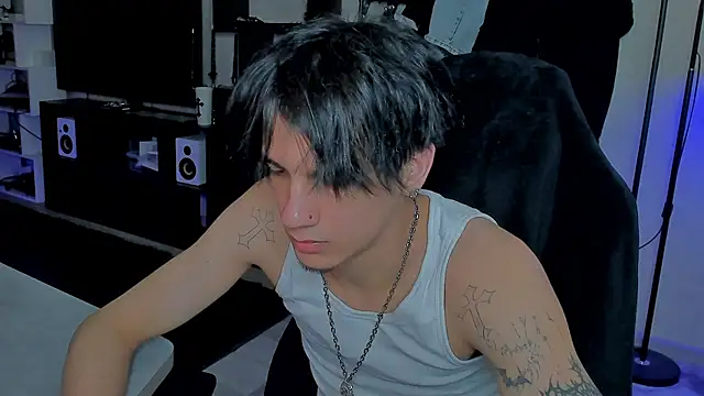 MarkBrowniii online show from 04/22/26, 05:20