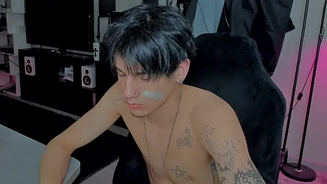 MarkBrowniii online show from 04/04/26, 04:46