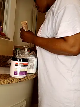 Snapshot of Nattybae09 chatting on 12/20/25, 01:08 Nattybae09 online show from 12/20/25, 01:08