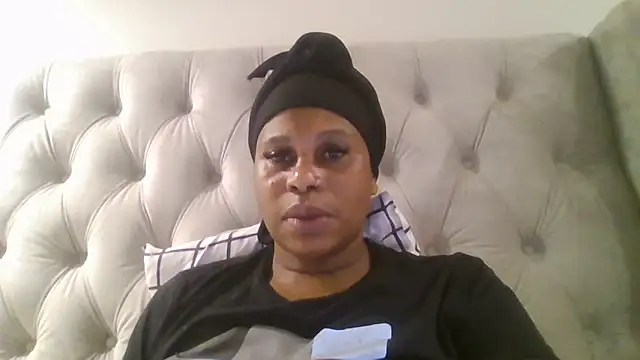 Nattybae09 online show from 12/01/25, 08:42