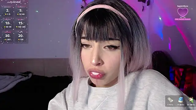 Snapshot of shayla_bbs chatting on 09/15/25, 07:58 shayla bbs online show from 09/15/25, 07:58