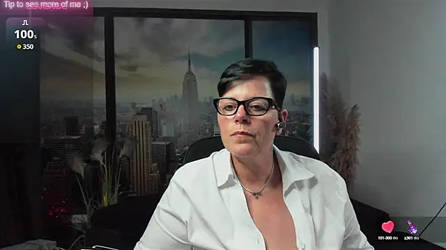 Snapshot of ninarandmann chatting on 09/23/25, 05:09 ninarandmann online show from 09/23/25, 05:09