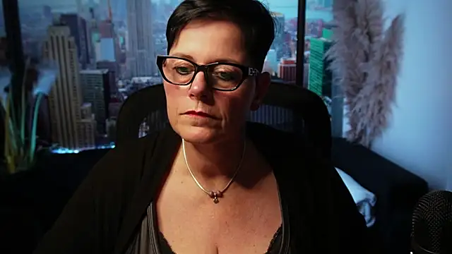 ninarandmann online show from 11/17/25, 07:07