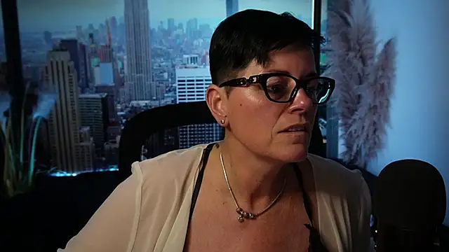 ninarandmann online show from 11/11/25, 06:47