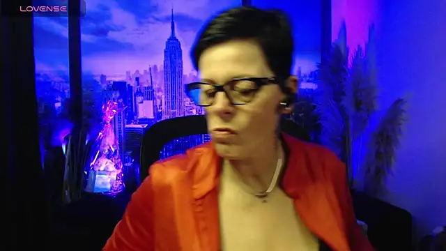 Snapshot of ninarandmann chatting on 03/16/26, 04:43 ninarandmann online show from 03/16/26, 04:43