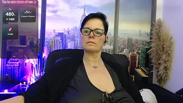 Snapshot of ninarandmann chatting on 02/24/25, 06:26 ninarandmann online show from 02/24/25, 06:26
