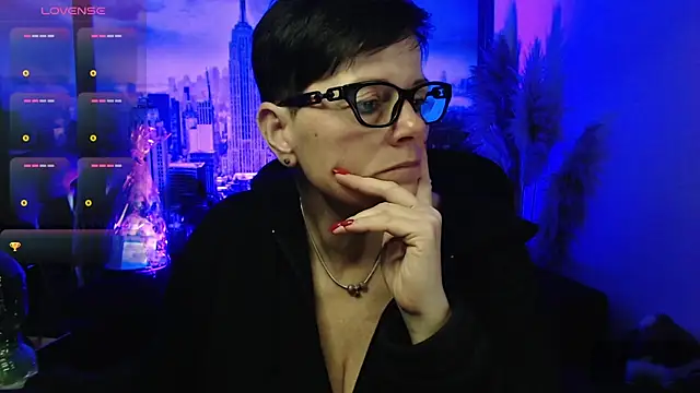Snapshot of ninarandmann chatting on 03/25/26, 07:46 ninarandmann online show from 03/25/26, 07:46