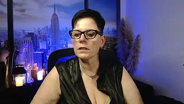 ninarandmann online show from 12/22/25, 06:19