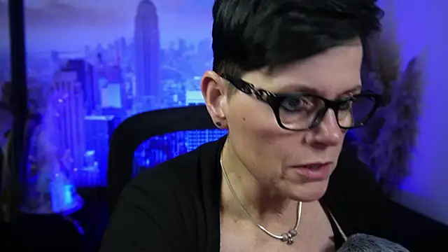 ninarandmann online show from 11/30/25, 06:09