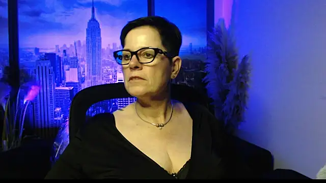 ninarandmann online show from 11/25/25, 07:03