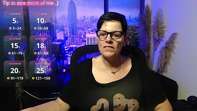 Snapshot of ninarandmann chatting on 07/13/26, 03:22 ninarandmann online show from 07/13/26, 03:22
