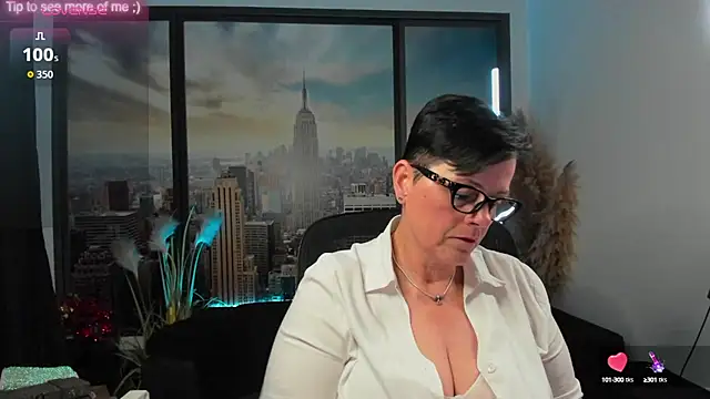 Snapshot of ninarandmann chatting on 09/18/25, 05:27 ninarandmann online show from 09/18/25, 05:27