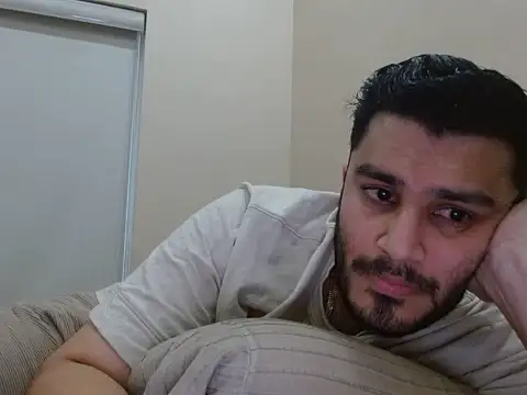 robintoit online show from 10/24/25, 08:24