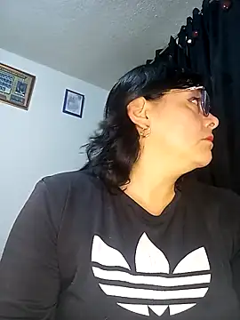 Natasha milf   online show from 03/02/25, 01:37