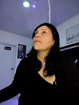 Natasha milf   online show from 11/12/25, 12:42